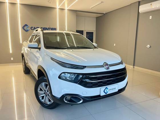FIAT TORO 1.8 16V EVO FLEX FREEDOM AT6 FIAT TORO 1.8 16V EVO FLEX FREEDOM AT6